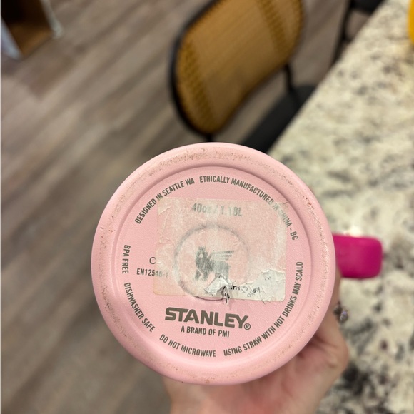 Stanley Pink Flamingo Quencher - Picture 4 of 4